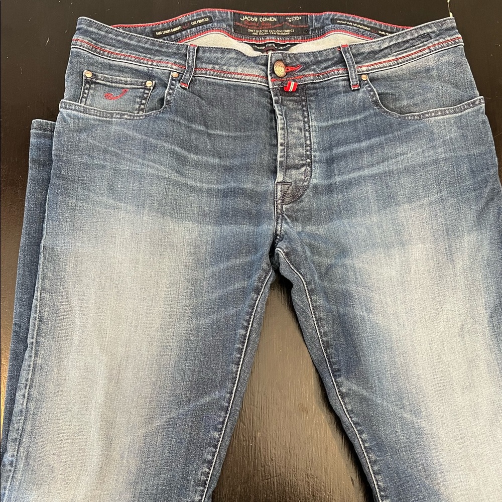 Gently used Jacob cohen jeans 32” inseam